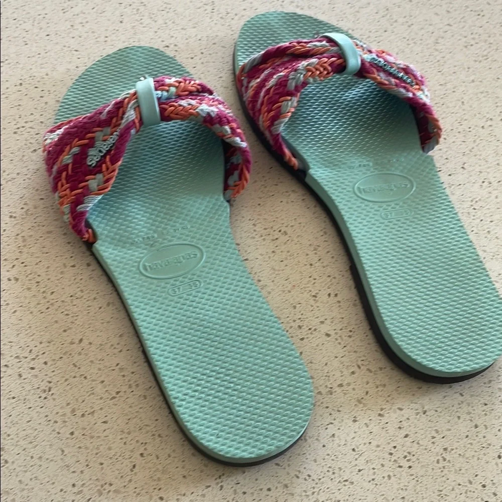 Havaianas Colorful Women's Sandals - Picture 2 of 5